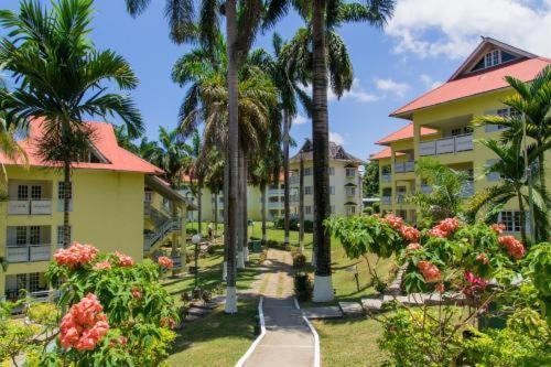 Mystic Ridge 27 F Apartment Ocho Rios Exterior photo